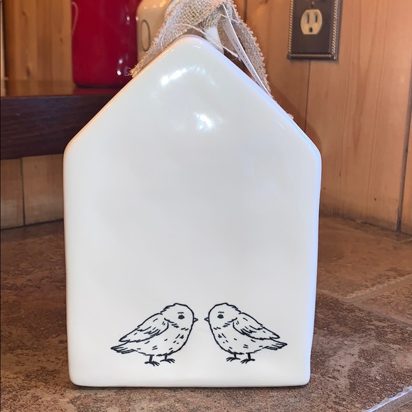 Rae Dunn “Love Birds” Birdhouse - Picture 2 of 3